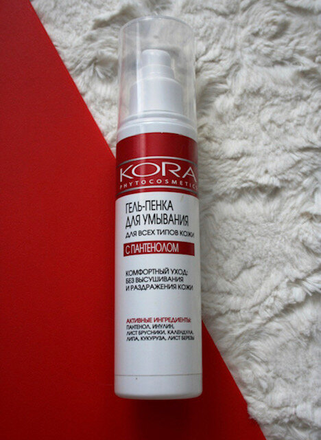 Гель-Пенка для умывания КОРА