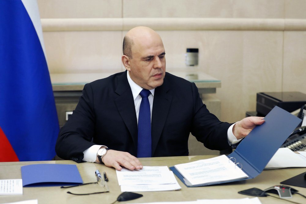 Михаил Мишустин заявил, что необходимо сделать доступной качественную медицинскую помощь по всей стране. Фото: РИА Новости