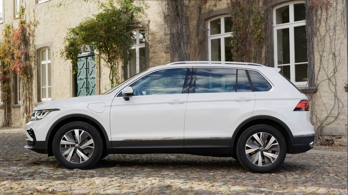 в максимальной комплектации 18-ти дюймовые диски