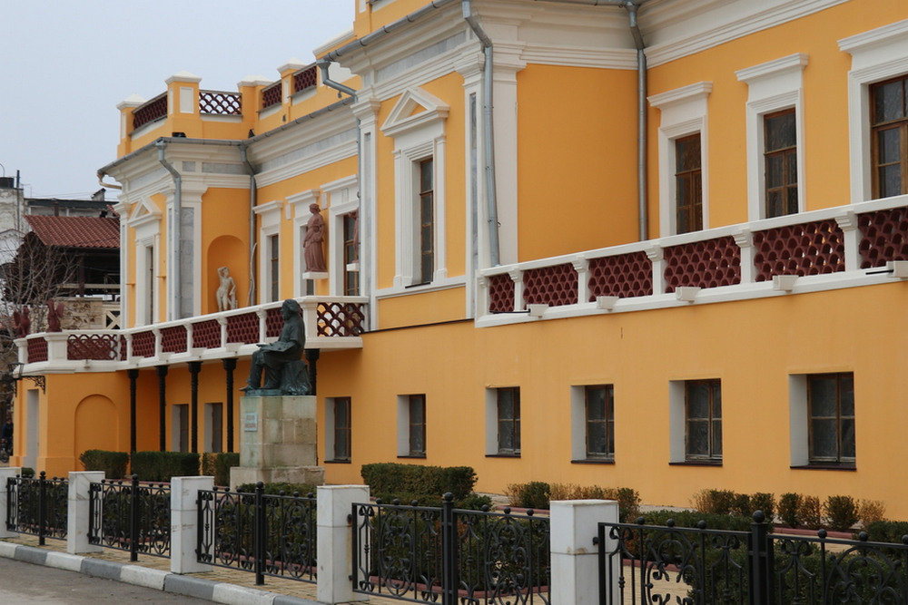 Национальная картинная галерея имени И. К. Айвазовского в Феодосии. Фото из открытых источников