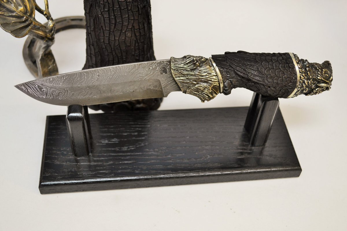 Нож "Рысь", дамаск ламинат с никелем, композиция "Филин", объемная резьба