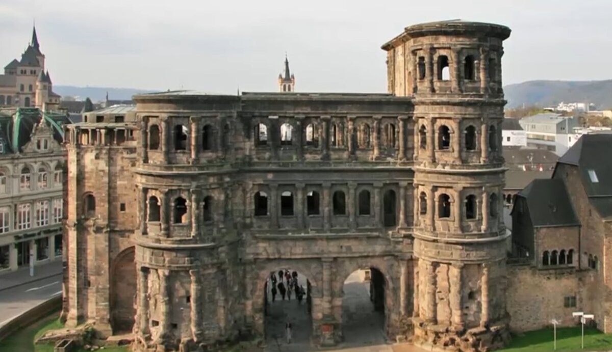 Черные ворота