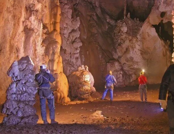 Пещера «Монастырь-Чокрак». Алушта. Крым