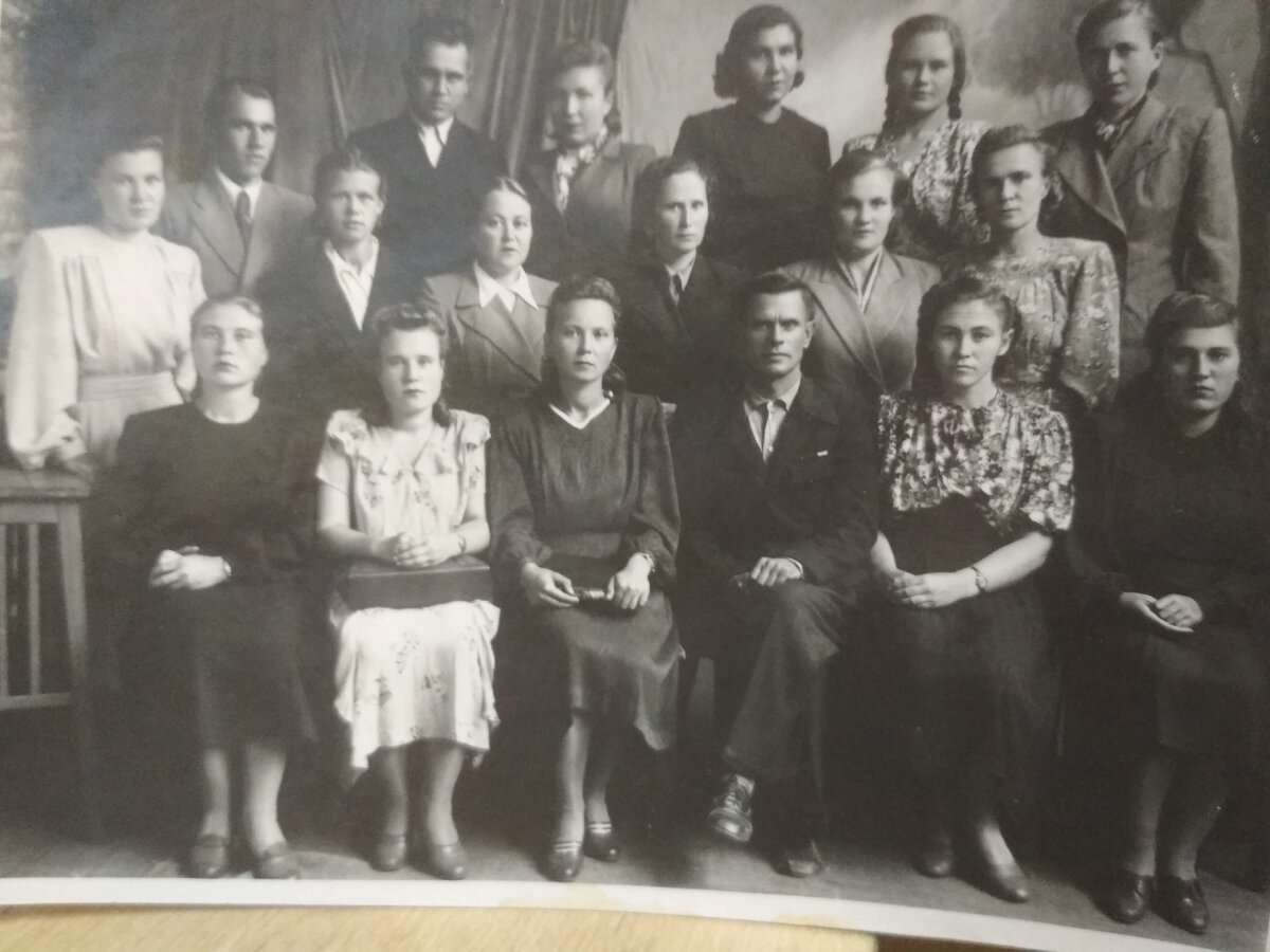 Учителя Артюшинской средней школы