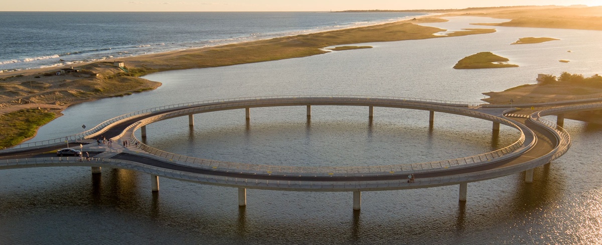 Фото с сайта vinoly.com