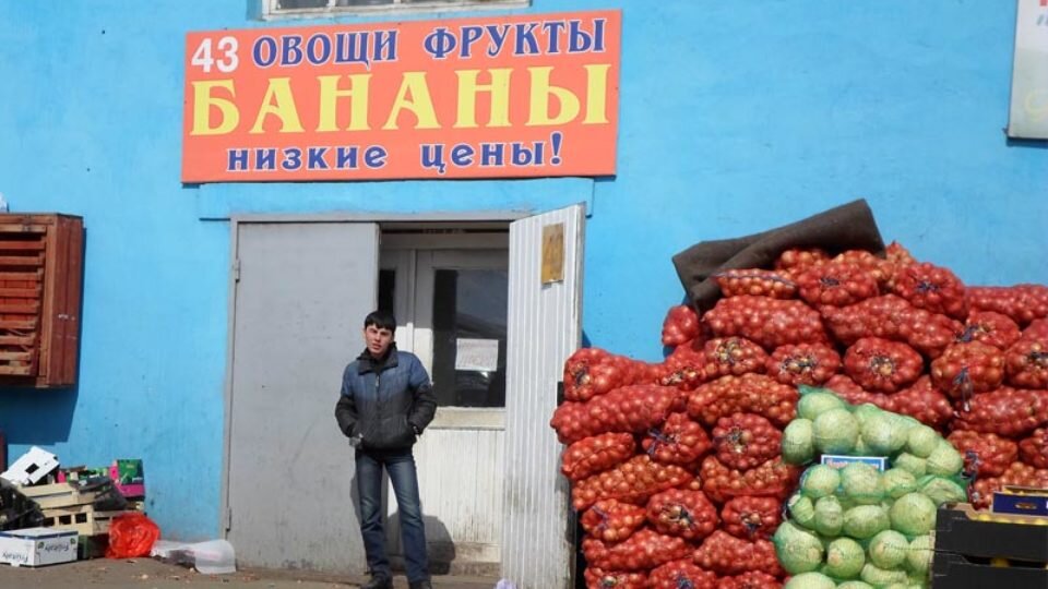 Администрация южного рынка спб. Рынок китайка новороссийск. Севастополь рынок южный 5 км. Южный рынок идти. Южный рынок идти.