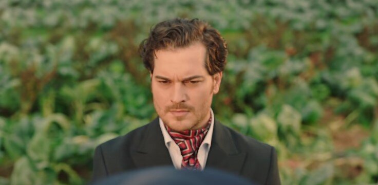 Кадры к 1 серии «Портной»