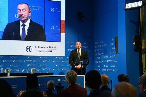 Фото с сайта president.az