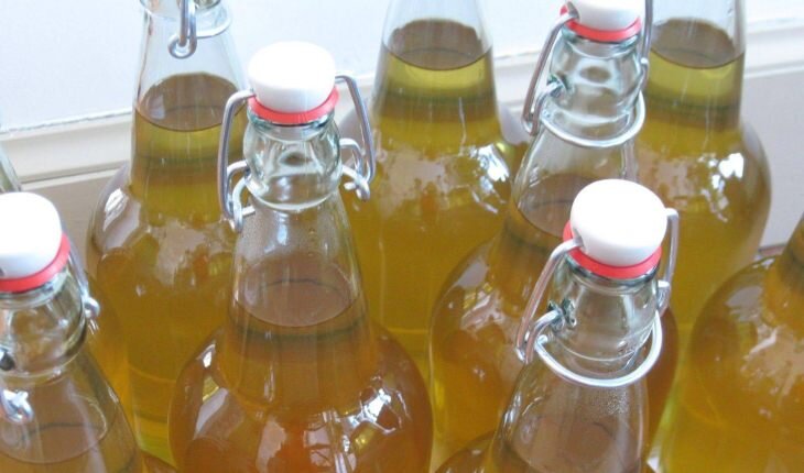    Для хранения сидра подойдет вот такие бутылки с крышками