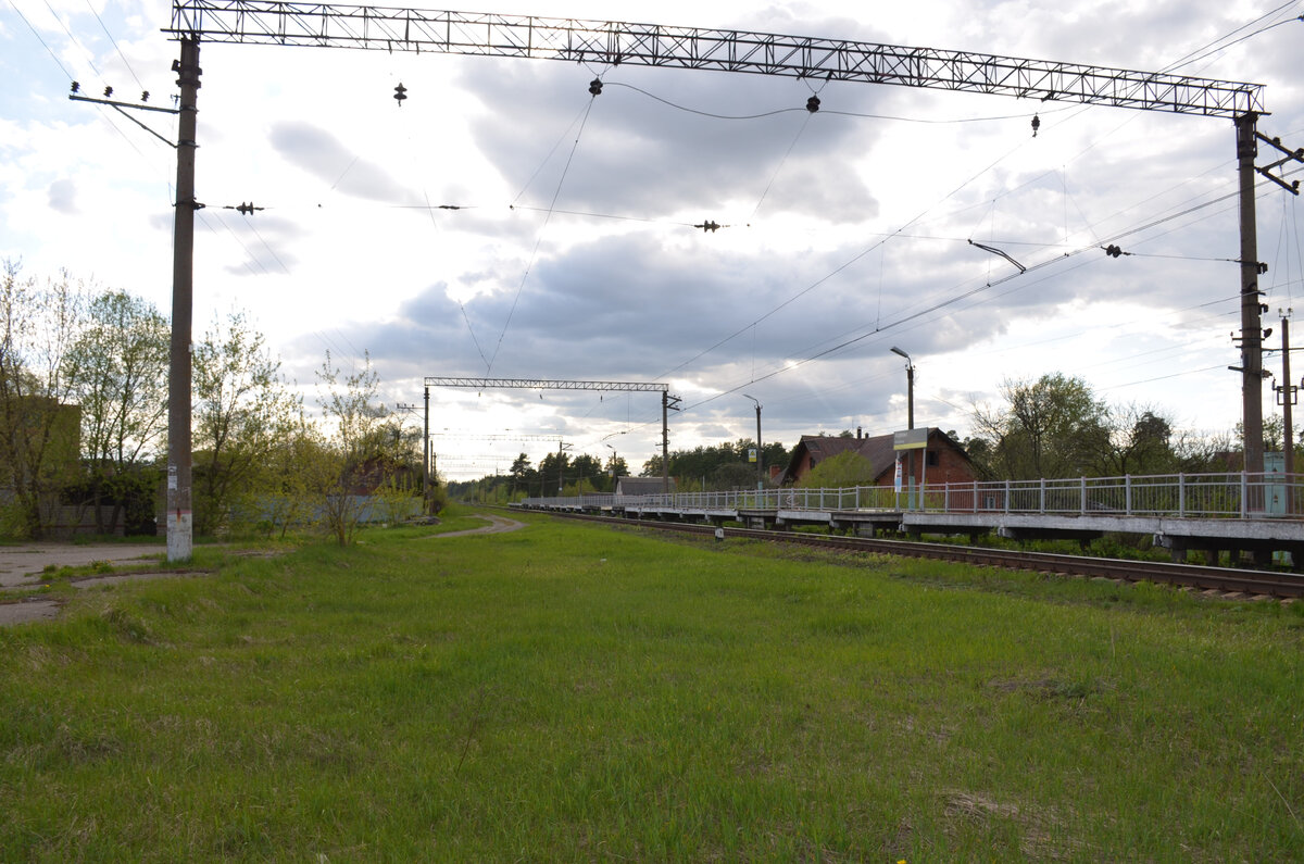 Бывшая станция Хорлово. Вид в сторону Воскресенска.
