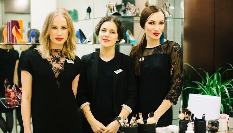 Как правильно отвечать на раздражающие фразы от консультантов магазинов Ольга Алексеевна