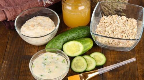 
Маска с творогом отлично справится с появляющимися морщинами, потерей тонуса и тургора, напитает и увлажнит ослабленную сухую кожу