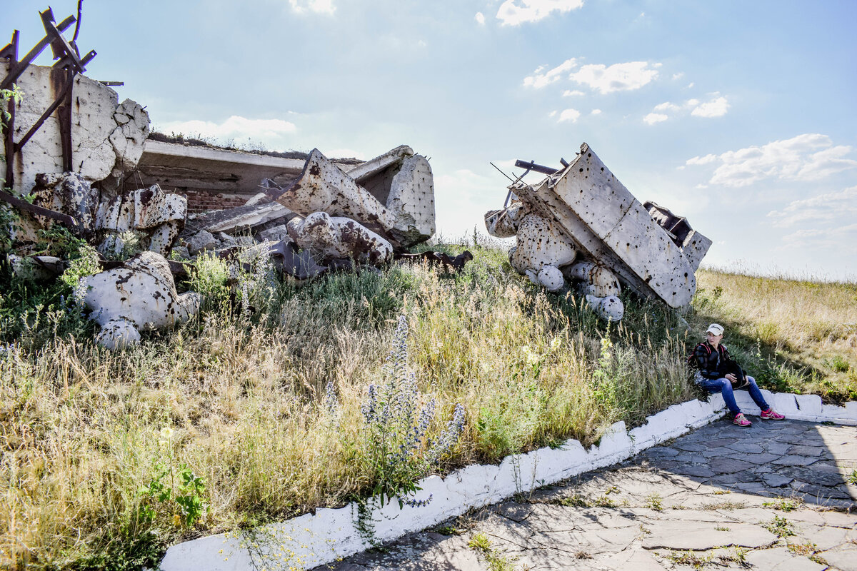 Фото саур могилы до 2014