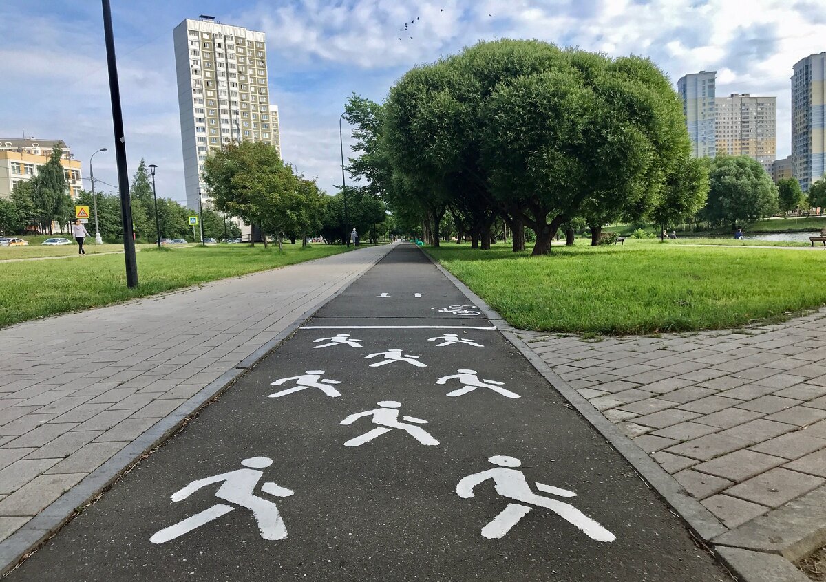 Моя беговая дорожка в городском парке