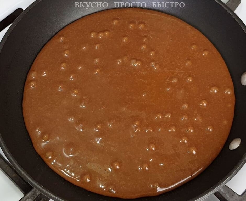 Выпечка на сковороде без духовки фото