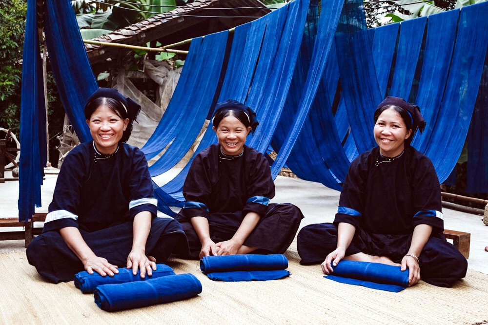 Синерукие женщины северного Вьетнама. В чем их загадка?