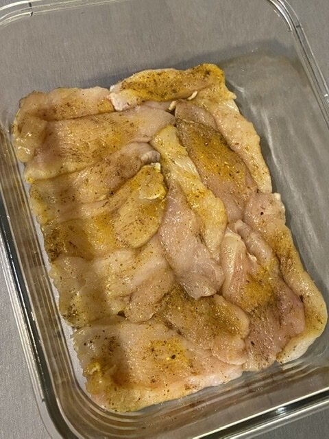 Куриное филе со специями.