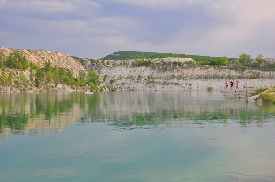 Мраморное озеро