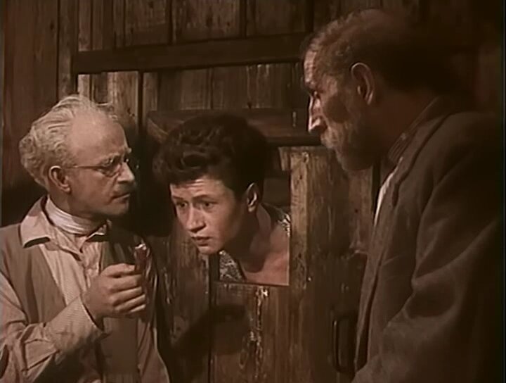 "Осторожно, бабушка!", кадр из фильма