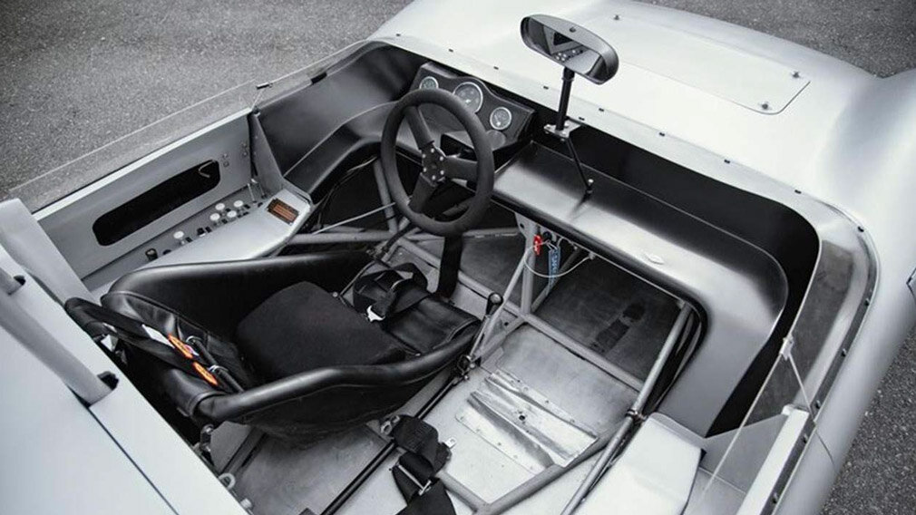 Фото: Classic Cars
