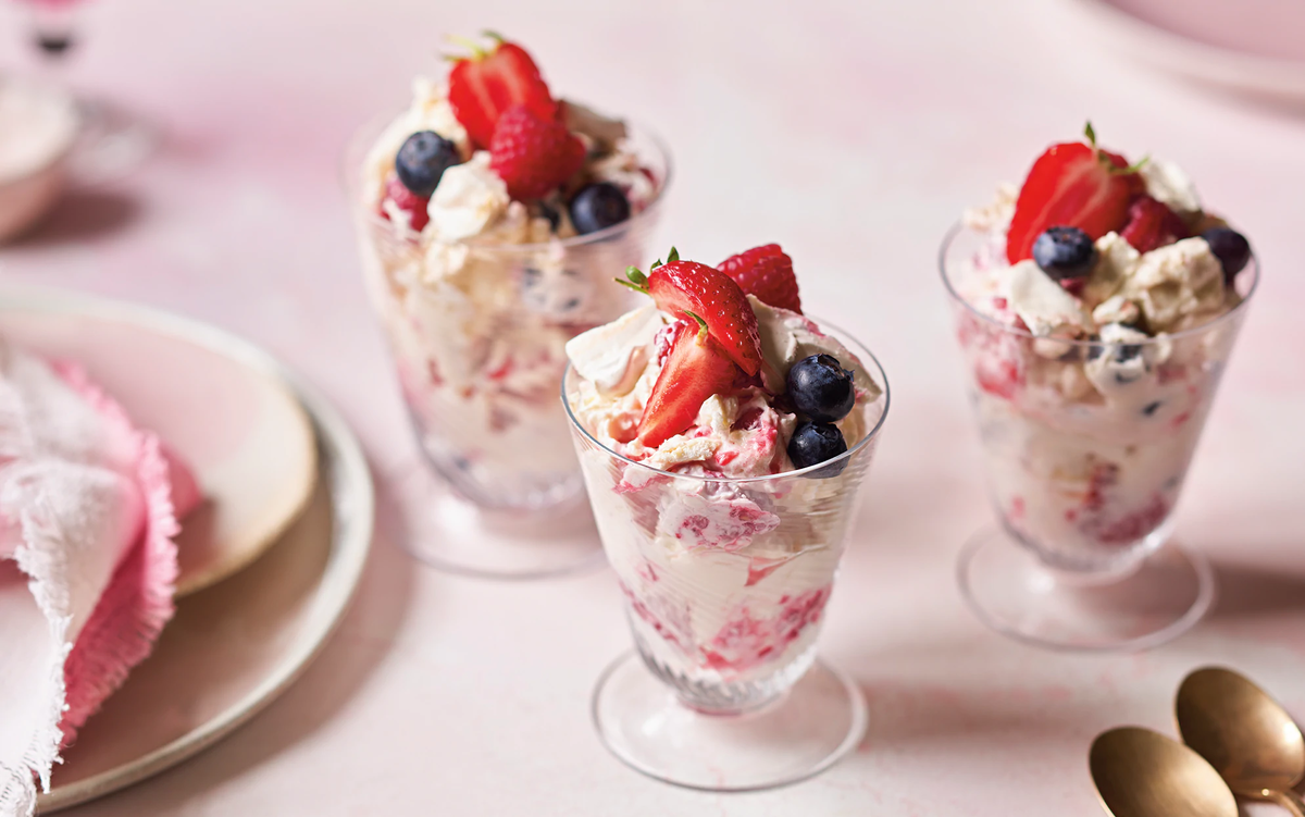 Eton mess Cheesecake
