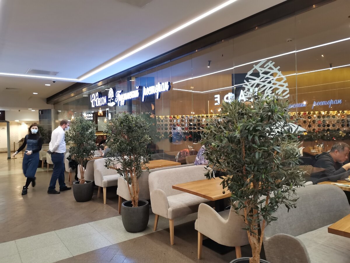 Так выглядит ресторанчик, в который мы зашли снаружи. 