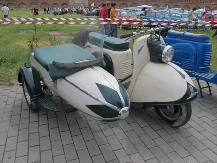 Мотороллер Вятка Sidecar