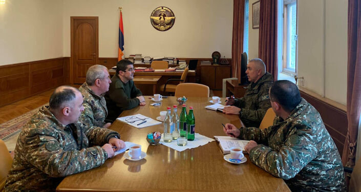 Встреча президента Арцаха А. Арутюняна и командующего МС РФ Р. Мурадова