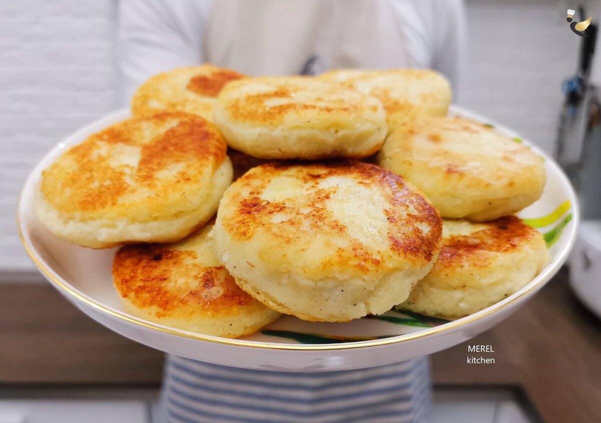 Рецепт сырников пышных на манке