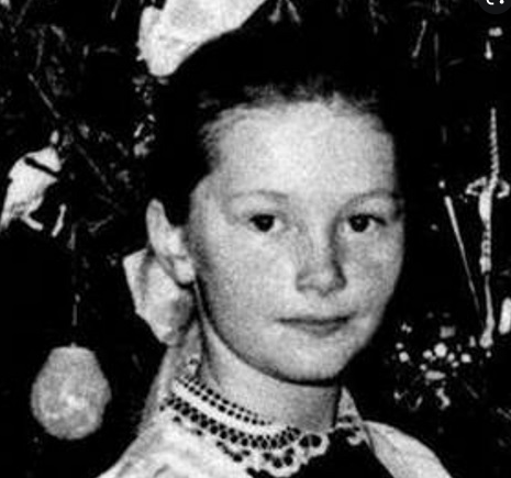 Алла в школе