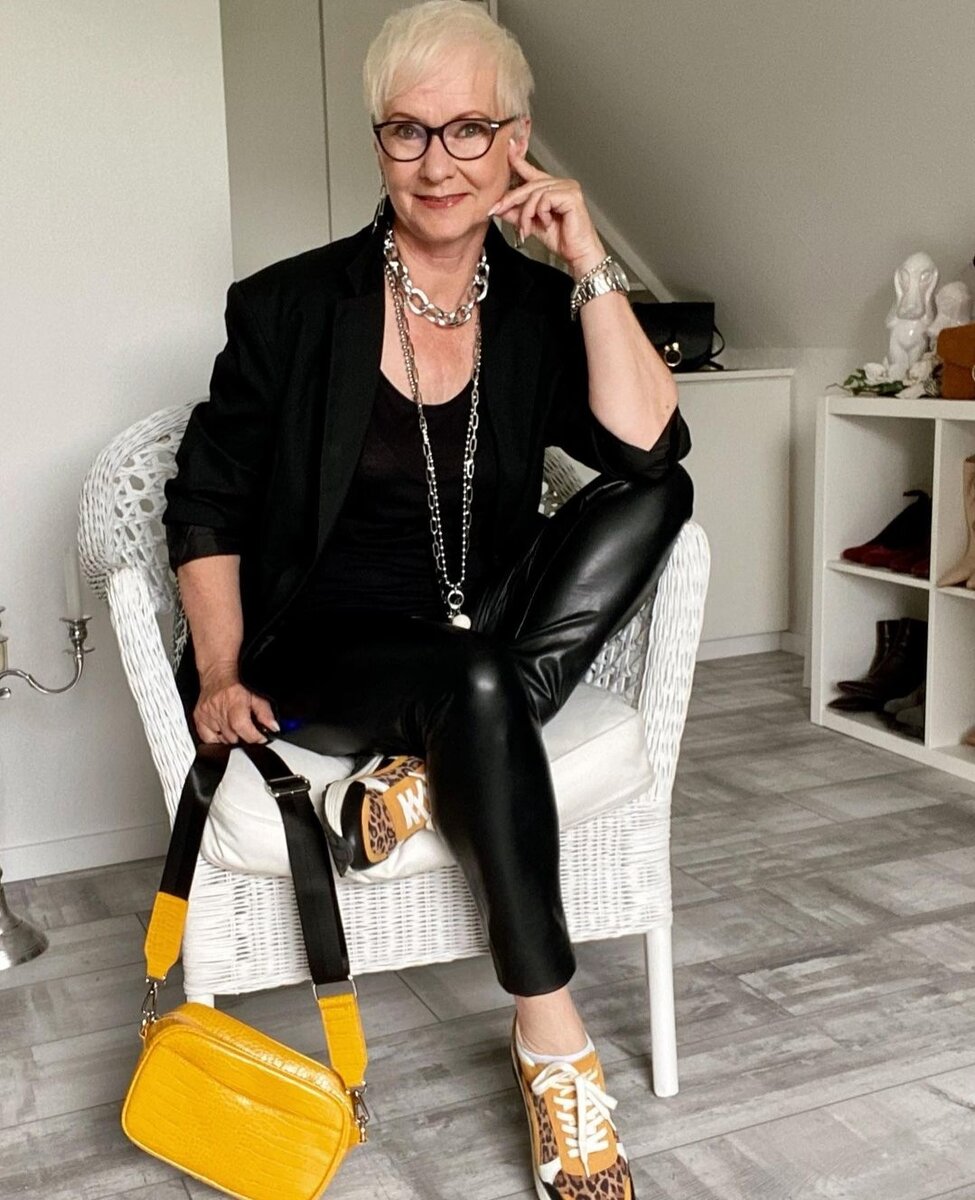  @instagram.com/ sylvie.reim