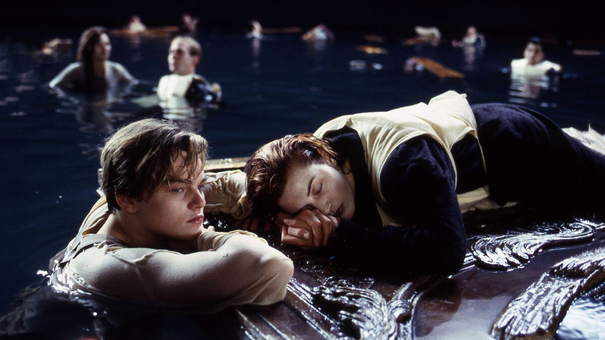 Кадр из фильма "Титаник"