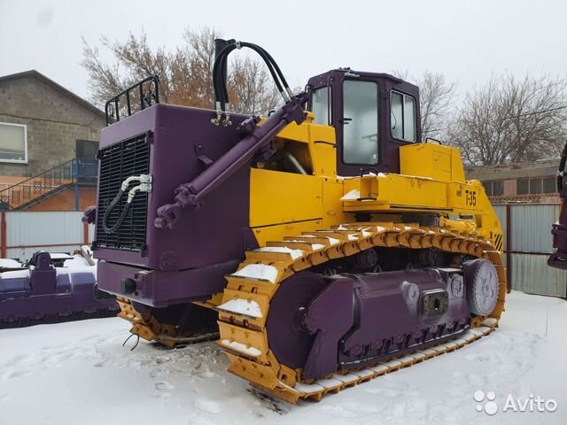1. Проверить надежность подключения клемм к АКБ                                                           2. Возможен разрыв в цепи АКБ-стартер - определить место разрыва и восстановить 
3. Неисправность стартера-устранить или заменить