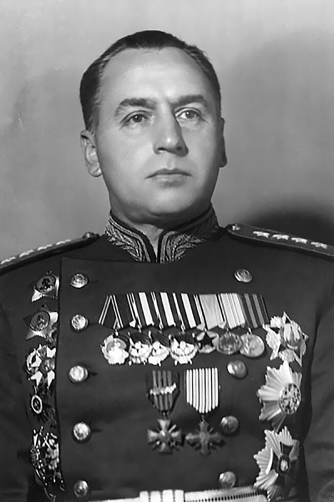 Алексей Иннокентьевич Антонов.