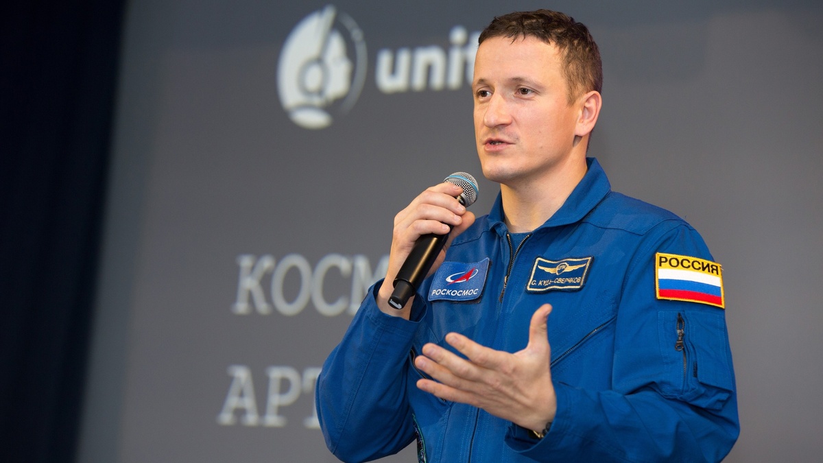    Космическая команда: российский космонавт попросил онкобольных югорчан мечтать