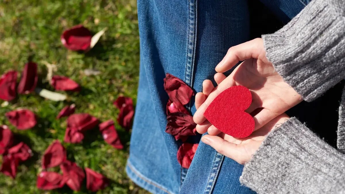 Делаем валентинки и сердечки своими руками: 10 мастер-классов