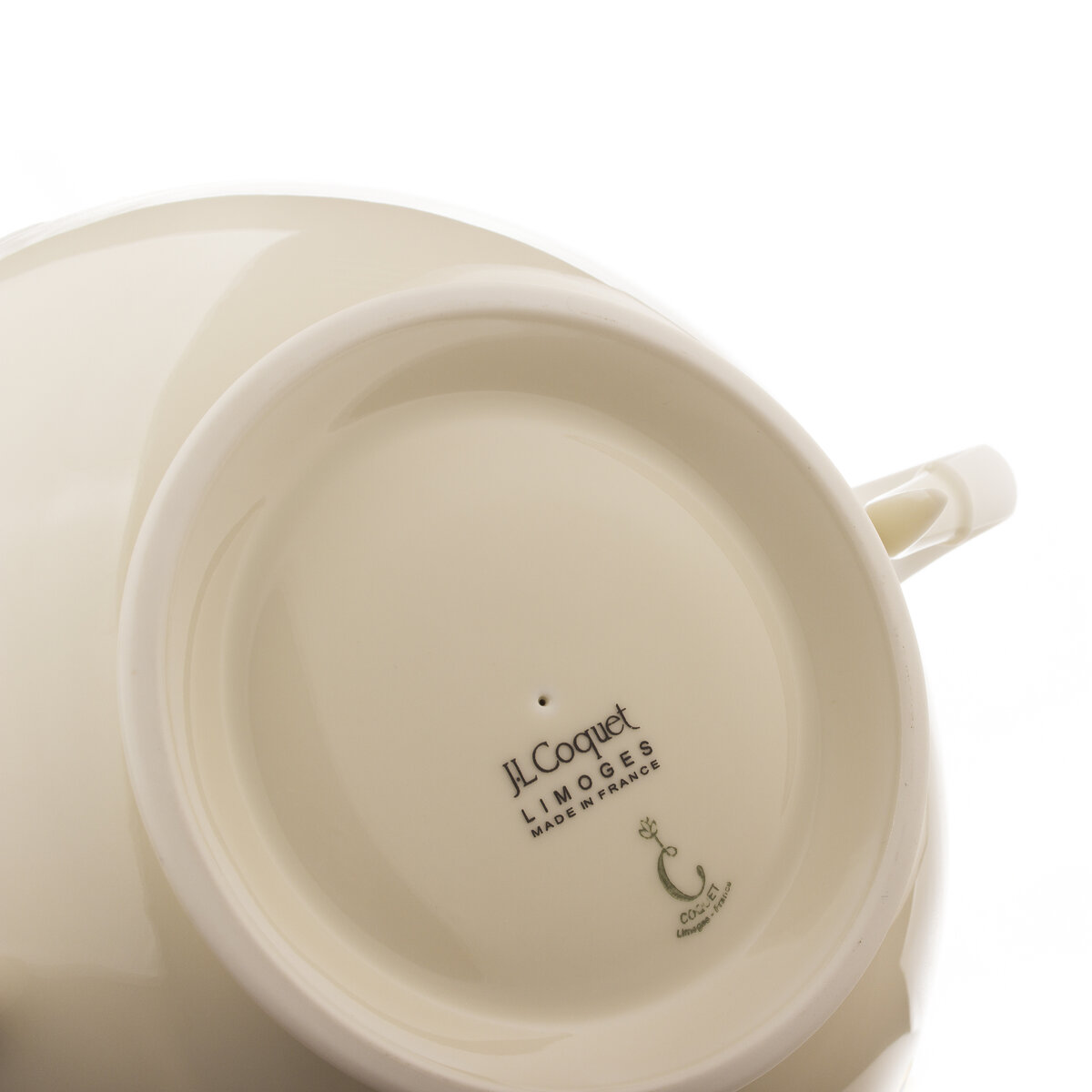 На обратной стороне изделий вы увидите маркировку «лиможский фарфор»