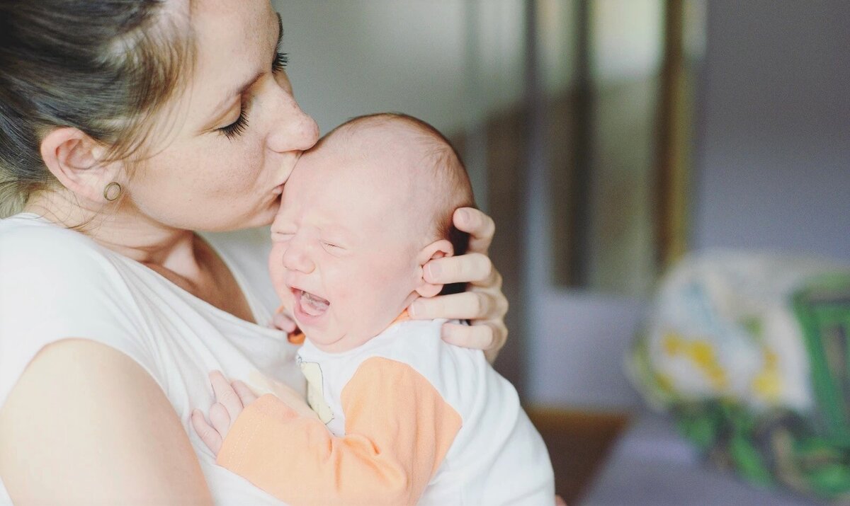 Почему шелушится кожа у новорожденного младенца | Шелушение кожи у грудничка