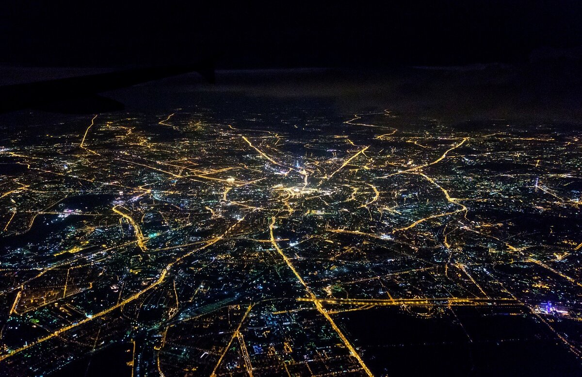 Москва из самолета, ночью