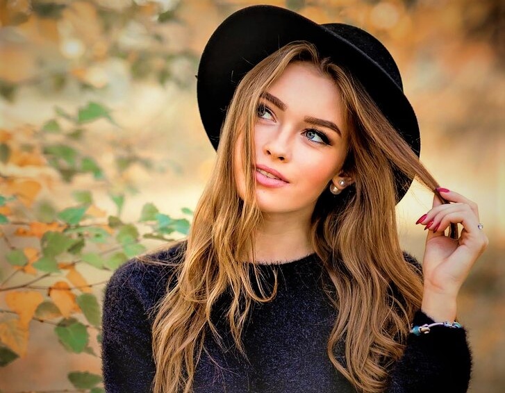 "Красивая" и "умеет вкусно готовить" ничего не значит без "любит себя" и "умеет строить отношения"