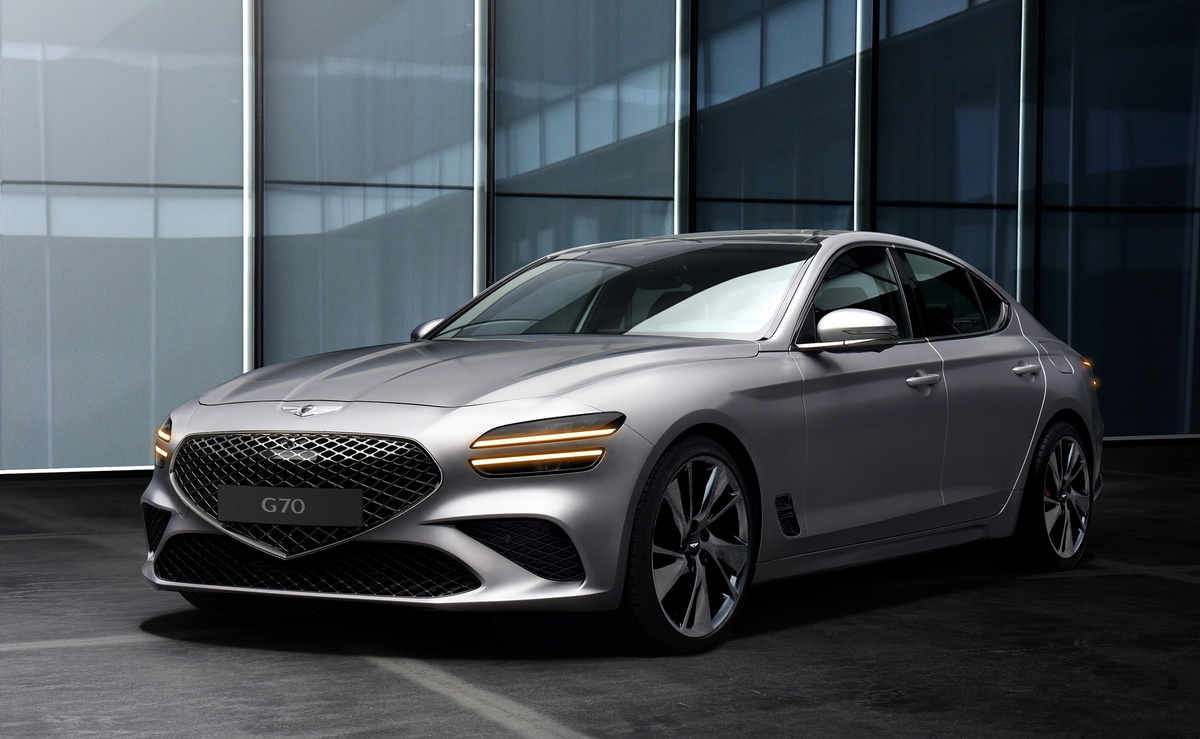 https://www.motorauthority.com/news/1116023_genesis-g70-price-specs-review-photos-info