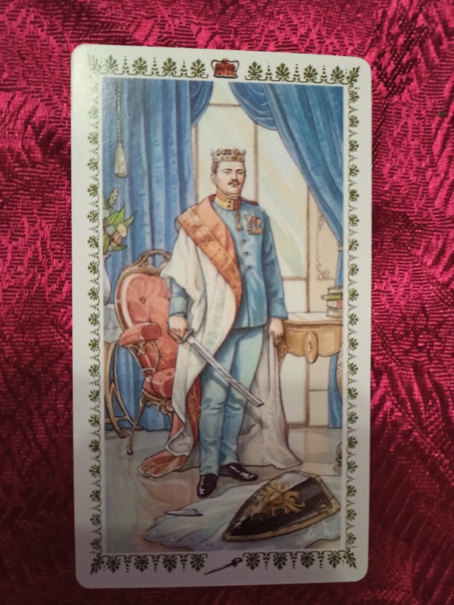 Возможно, у Вас есть страх снова быть раненой, или же Вы привязаны к другому мужчине, на котором уже "обожглись". Но чтобы не происходило в жизни - любите себя и не позволяйте другим причинять боль. Помните, что каждый достоин счастья и взаимной любви