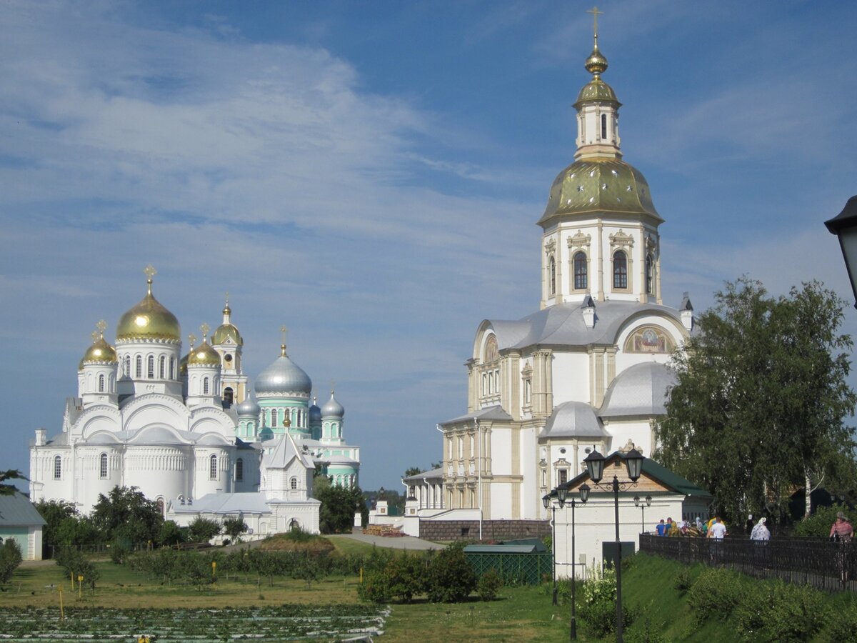 Центральный храм в Дивеево