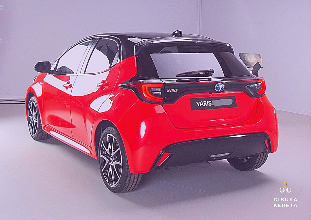Toyota Yaris 2020г загружается...
