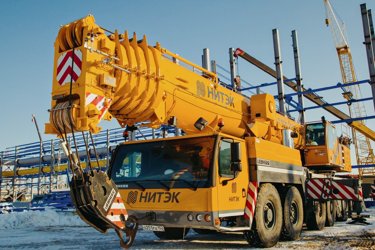 Liebherr LTM-1220 компании НИТЭК