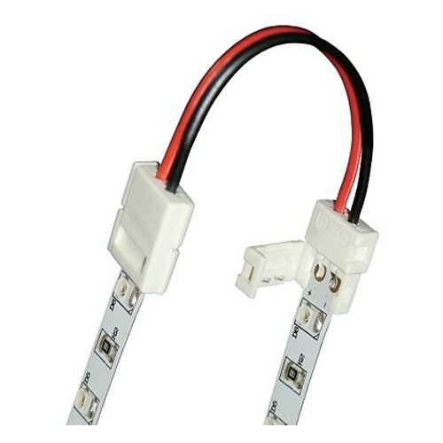 Данный коннектор разрезаем, один конец с клеммой к ленте, с другим концом делаем скрутку с проводами питания 