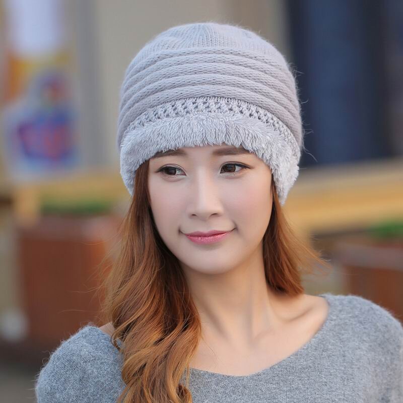 Теплые шапки для девушек