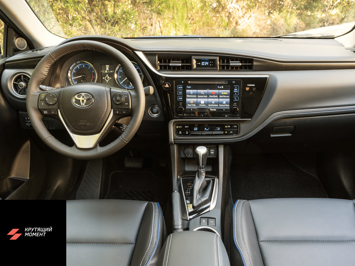 Первое время радовался стильному салону