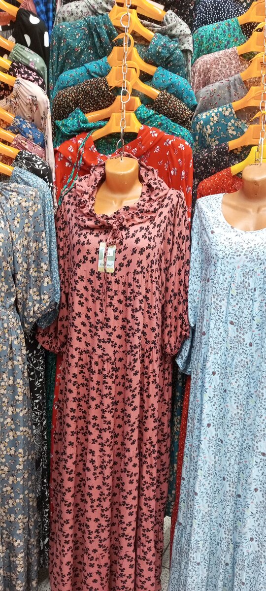 Вот такие милые и удобные хлопковые платья нашла и не особо дорого, но одно не дали, только опт