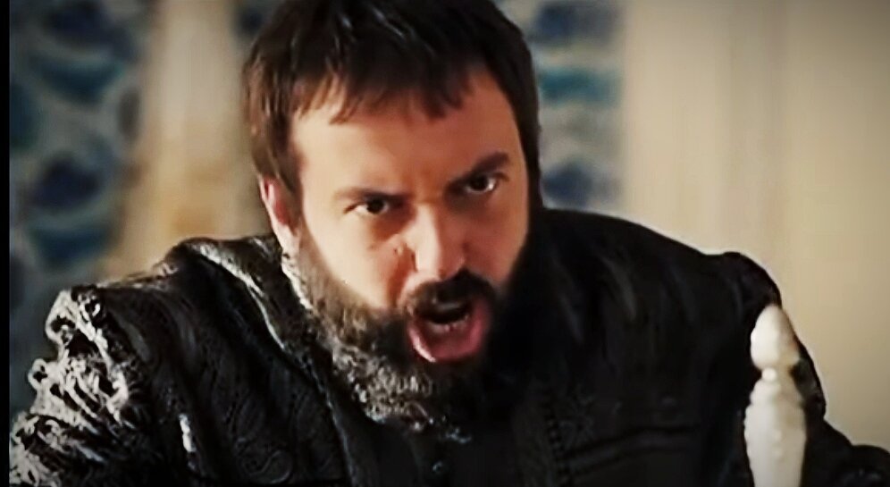 Кадр из сериала "Великолепный век" 